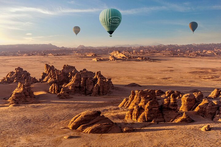 Hegra Sunrise Hot Air Balloon Ride in AlUla - Photo 1 of 8